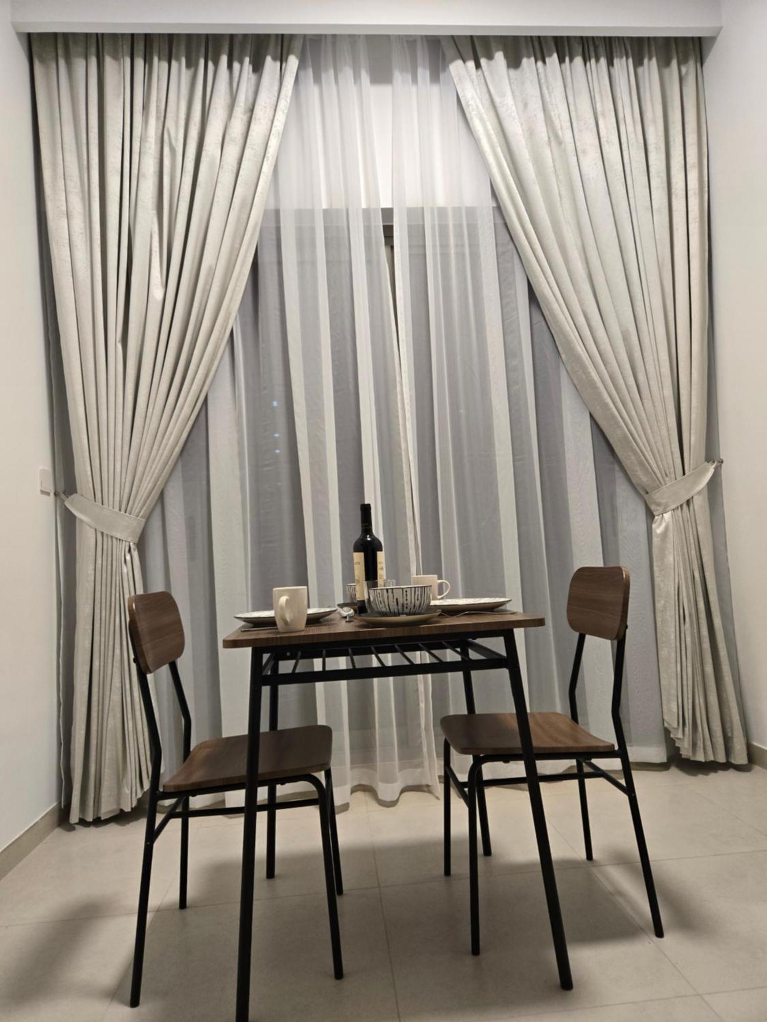 Oshare Modern Living Apartment Dubai