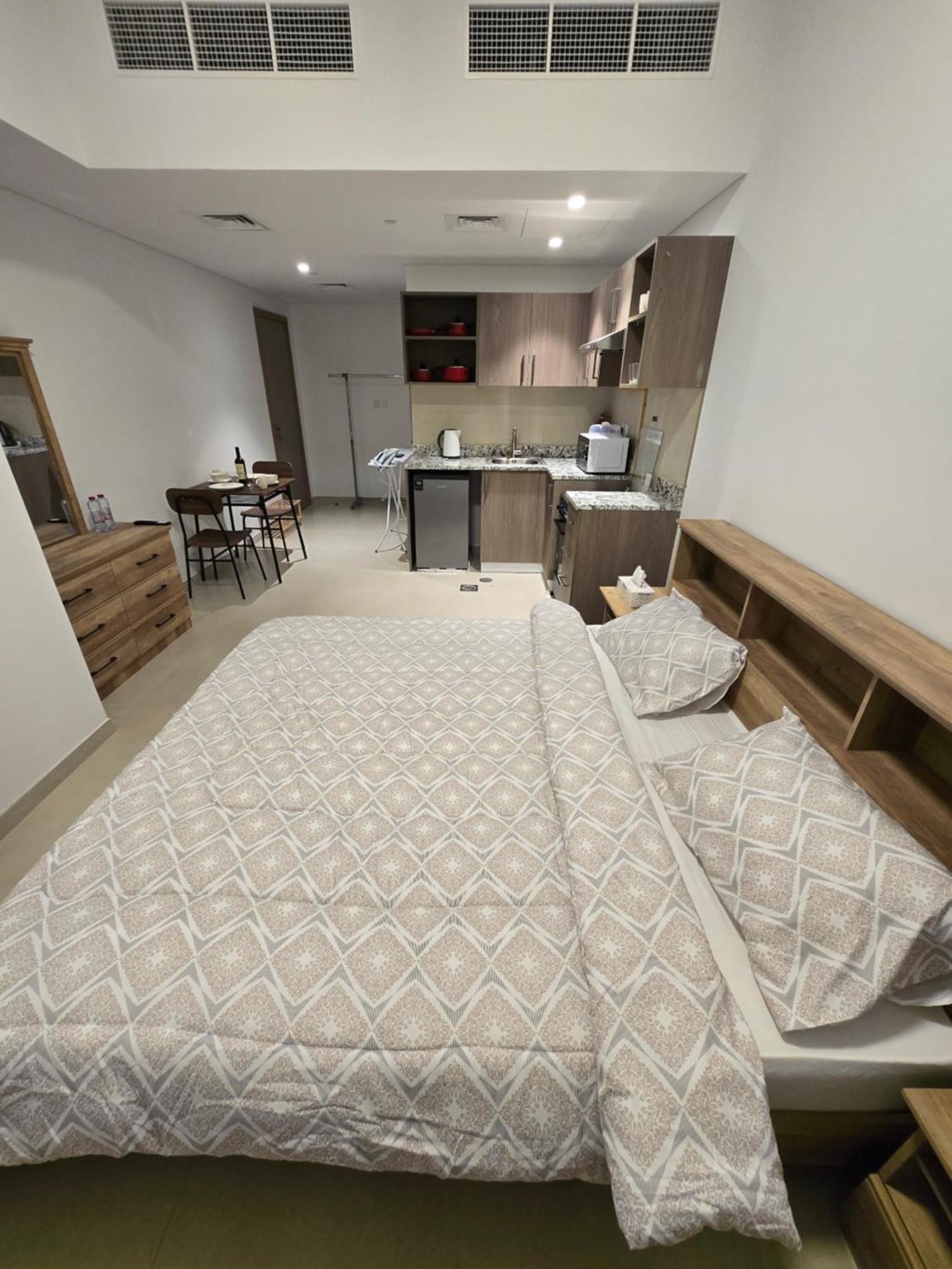 Apartment Oshare Modern Living